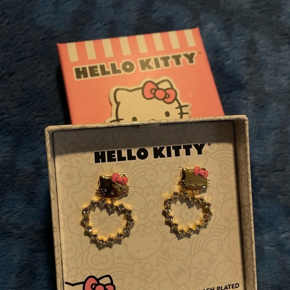 Hello Kitty Gold Heart Earrings for Kids